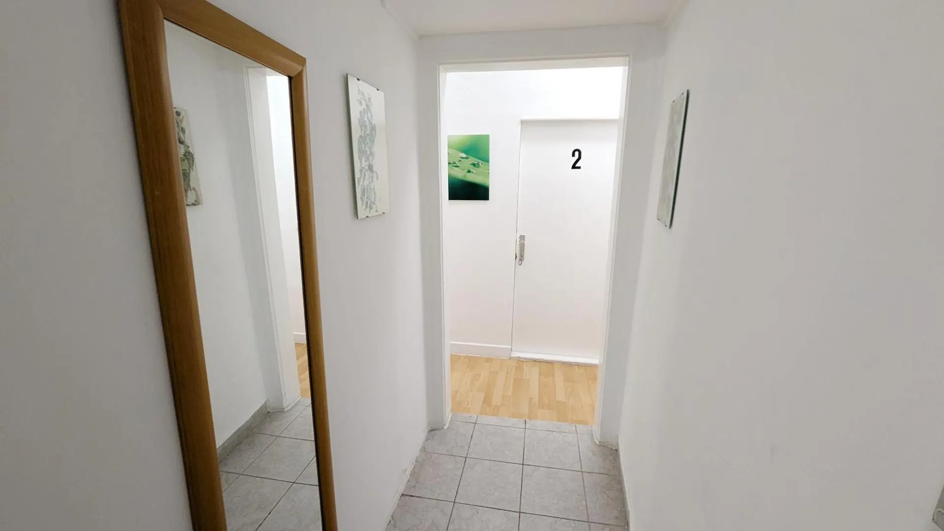 וינה Comfortable Rooms In Lugner City Area He אוסטריה